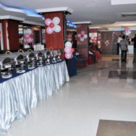 Hotel Aryapalace Bhubaneswar Dış mekan fotoğraf