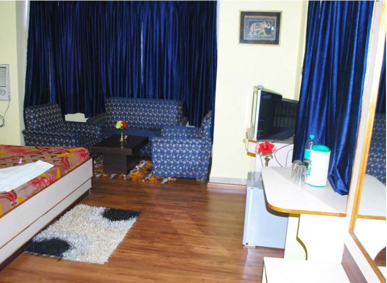 Hotel Aryapalace Bhubaneswar Oda fotoğraf